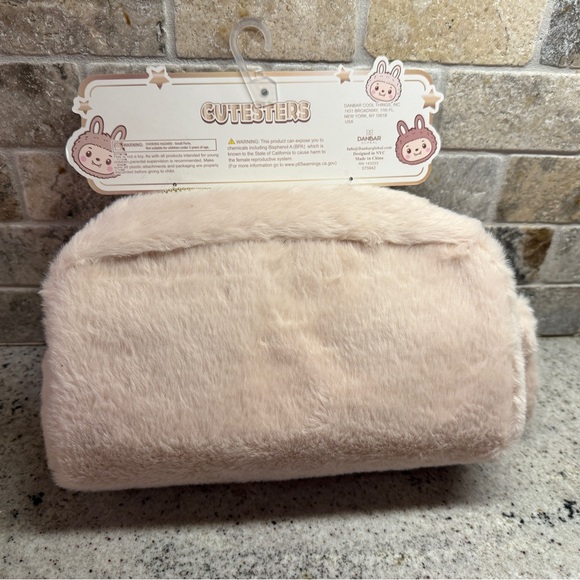 Cutesters Labubu Style Make Up Bag - Picture 2 of 7